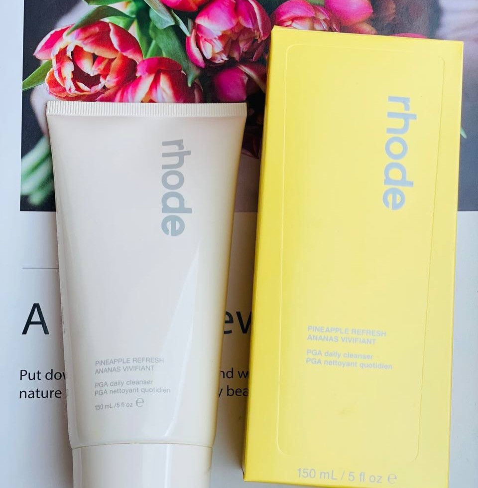 🌟 غسول Rhode – السر ورا البشرة النظيفة والمشرقة مثل المشاهير! ✨

بنات! إذا حلمچ بشرة تصير مثل الزجاج… ناعمة، صافية، ومنورة!
فـ لازم تجربين غسول Rhode اللي مسوي ضجة بكل مكان 🔥
من ماركة “هايلي بيبر” المشهورة، تركيبة فاخرة تنظف بعمق بدون ما تجفف، وتحافظ على توازن البشرة 👌

💧 يرطب وينظف بنفس الوقت
💎 يخلي البشرة ناعمة ومتوهجة
🌿 مكونات نظيفة وآمنة – بدون عطور ولا مواد قاسية
🧖‍♀️ مناسب لكل أنواع البشرة، حتى الحساسة!

السعر 13 الف 
توصيل لجميع محافظات العراق 3 الاف فقططط


**إذا كنت صاحب هذا الإعلان وتريد حذفه لأي سبب، رجاءا أرسل رسالة إلى الدعم الفني**