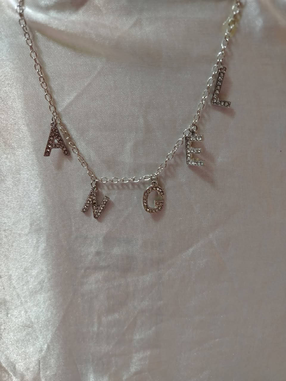 توفرت مجموعه من الاكسسوارات الف ونص الفين


**إذا كنت صاحب هذا الإعلان وتريد حذفه لأي سبب، رجاءا أرسل رسالة إلى الدعم الفني**