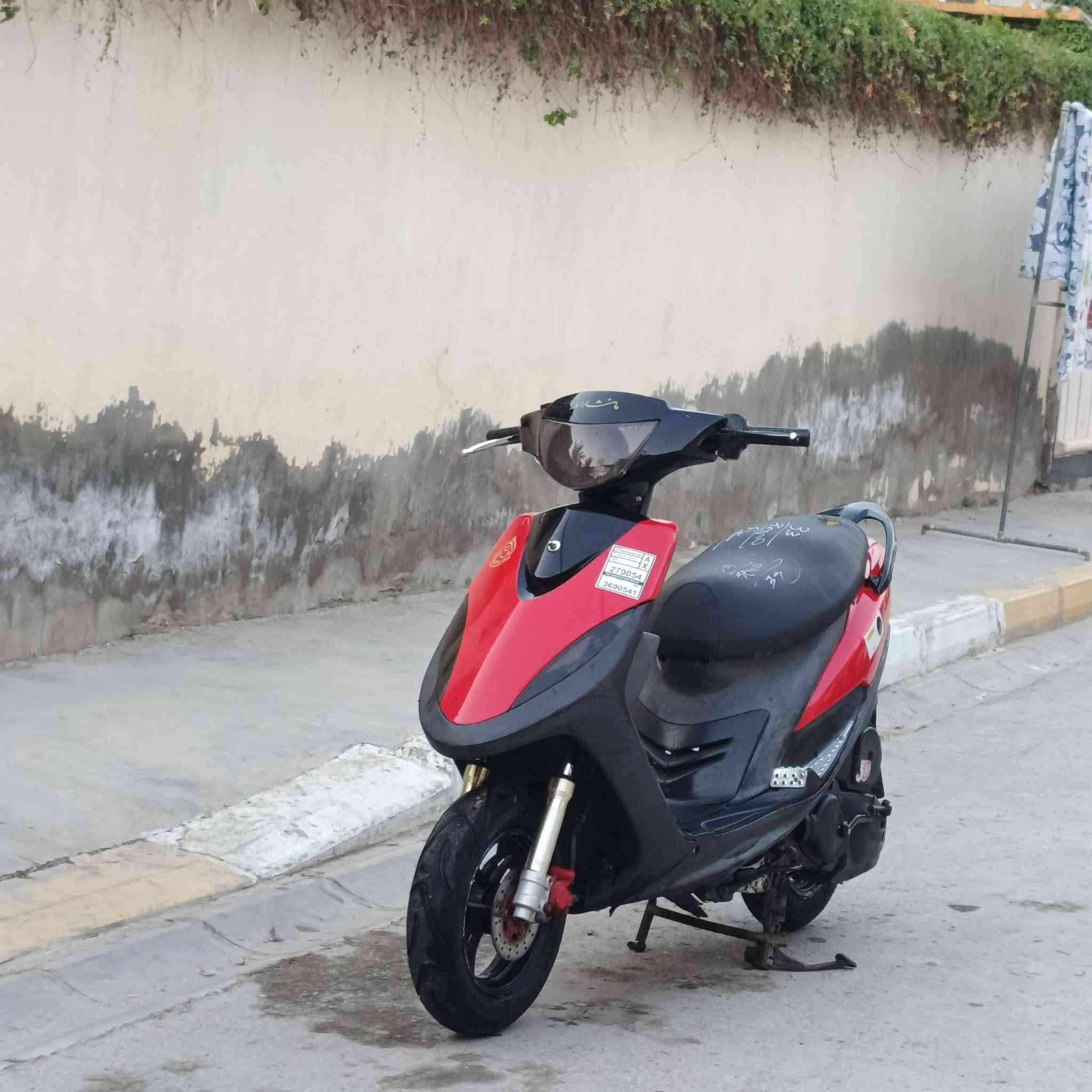 السلام عليكم ماكس عدلة للبيع الدراجة خير من الله او بيهة تزويد دبلات شيال اويالة صلنصة تايرات جدد مكينة 49 بلادية كهربائيات سلف هندر كلة شغال او الدراجة مبرمجة مكينة كفالة السعر 600 او بيهة مجال للتواصل ***********
