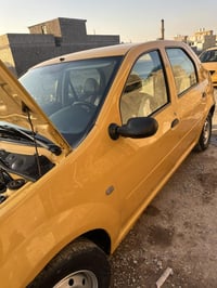 رينو لوكان2009 رقم بغداد  سعر مناسب 07711782258