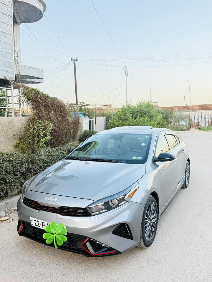 كيا فورتي جي تي لاين فول موصفات
وارد امريكي حادث بسيط بدون دواخل 
وبدون ايرباك بجم كبس تحويل ثاني يوم
السعر 168 وبيه مجال للشراي ماشيه 18
مكاني بغداد المشتل او شارع فلسطين 
*********** 
علمأ صور الحادث مرفقه مع المنشور
