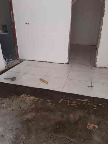 سلام عليكم
خلفه لتطبيك السيراميك الجداري والارضي (مادة - أسمنت - لوح )شغل درجه اولى وزن ليزر شرط النظافه والالتزام ومخافة الله بالعمل متفرغ حالياً ***********
