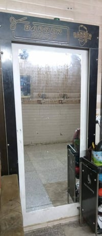 صالون للبيع • محتاجين تنظيف • شغالات