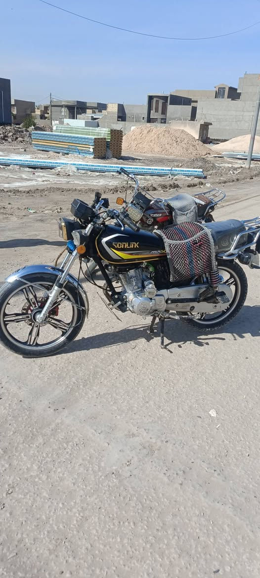 دراجه نضيفه وحلوه 23 محرك مامفتوح للبيع ***********
