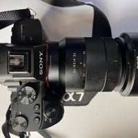 كامرا sony a7 iii مع عدسة 70-24 للبيع بسعر مليون و600 07700555831