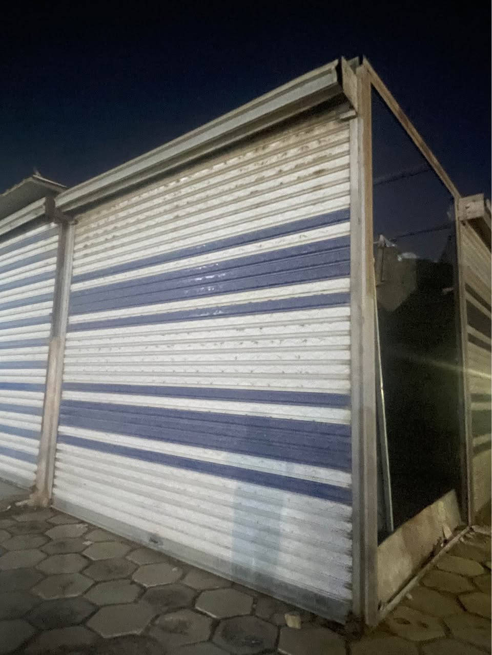 باب كبنك  العدد 2. ارتفاع 4 متر.   وعرض 3 متر. 
ثاني عرض 4 ورتفاع  4بيبان كلش نضيفات عمارة, ميسان


**إذا كنت صاحب هذا الإعلان وتريد حذفه لأي سبب، رجاءا أرسل رسالة إلى الدعم الفني**
