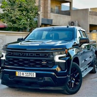 للبيع Chevrolet Silverado2024 1. محرك 2700 توربو اقتصادي جداً 2. ماشيه...