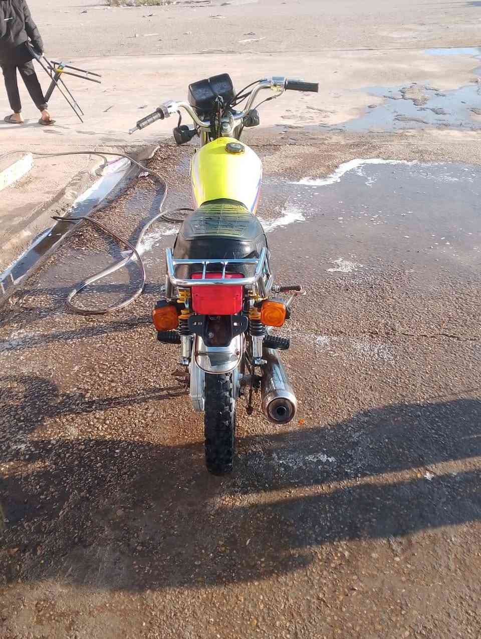 سلام عليكم اربعة كير للبيع موديل 15 كهربيات كلهة شغالة خير من الله دراجة شلعة ومعدل دراجة نضيفة وحلوة سعر 500 وبيهة مجال مكاني كوت واسط خاص مفتوح *********** فقط وتساب
