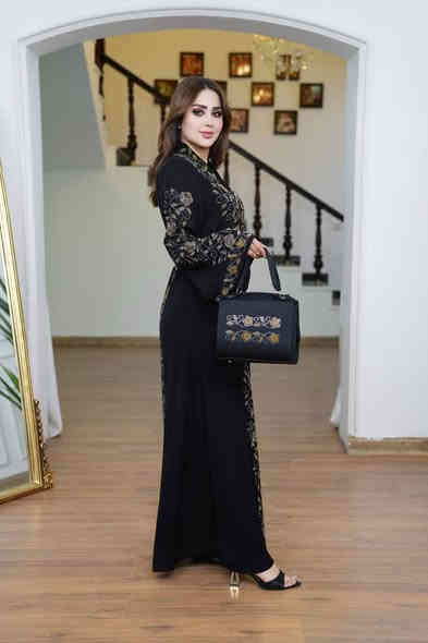 اجمل العبايات الاماراتية 🌟
💕مستمرين بأجمل الموديلات 💕
توصيل مجاني 🚕

جميع القياسات متوفرة ✨
ملاحظة مهمة / اي قطعة تطلبيها اذا وصلت مو نفسها الي بالصورة من حقك ترفضيها👍

يوجد خدمة توصيل لجميع
 مناطق بغداد والمحافظات🇮🇶

الدفع بعد القياس والتجربة وليس قبل 💐
للحجز والاستفسار مراسلة الصفحة 📩
او الاتصال على الهاتف 
*********** واتساب
