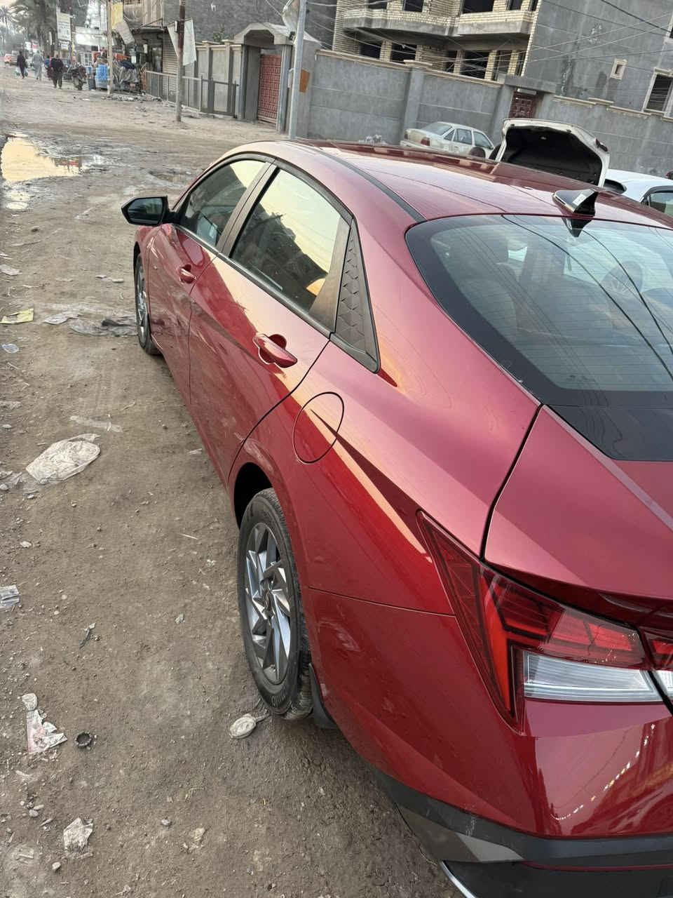 السلام عليكم
النترا 2025 هايبرد 
بصمه 
هندبرك بصمه 
راداد 360
سياره جديده 
حادثه بابتين عكس السايق 
مبدل ارباك برده 
ماشيه السياره 
1000 
بعده زيروو 
سعر 175 
***********
