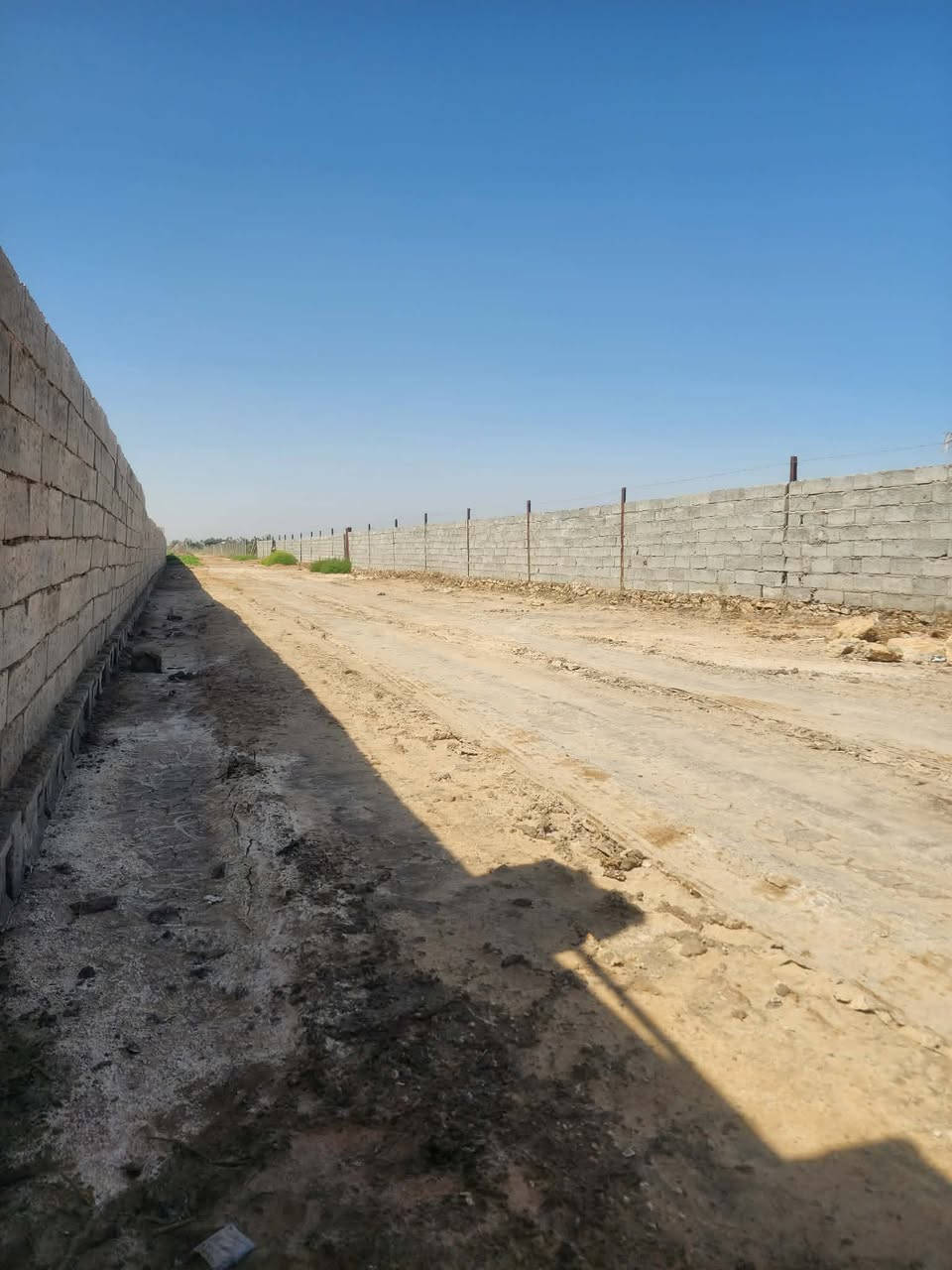قطعه ارض للبيع في زراعي حي الجامعة
المساحه.1800.متر واجهه . 86 نزال . 21. مشموله بالجهد الخدمي 
السعر  98
السعر تفاصيل خـــــــــــــاص 🎇🌝🌞☀🔥


**إذا كنت صاحب هذا الإعلان وتريد حذفه لأي سبب، رجاءا أرسل رسالة إلى الدعم الفني**