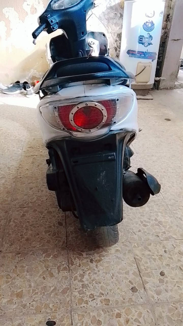 السلام عليكم دراجه كامكوG4 مكينه مجفته قبل يومين دراجه مكفوله كفاله عامه وحته مكاتبه اسويلك سعرهه 400 مكاني النجف الاشرف حي المكرمه للاستفسار اكثر خاص


**إذا كنت صاحب هذا الإعلان وتريد حذفه لأي سبب، رجاءا أرسل رسالة إلى الدعم الفني**