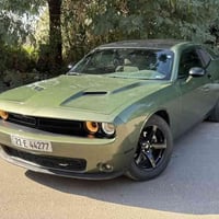 للبيع جالنجر SXT الموديل:- 2022 العداد:- 48.000Mile  مكينة 3600 سستم ص...