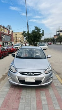 اكسنت • ٢٠١٣ • نجف