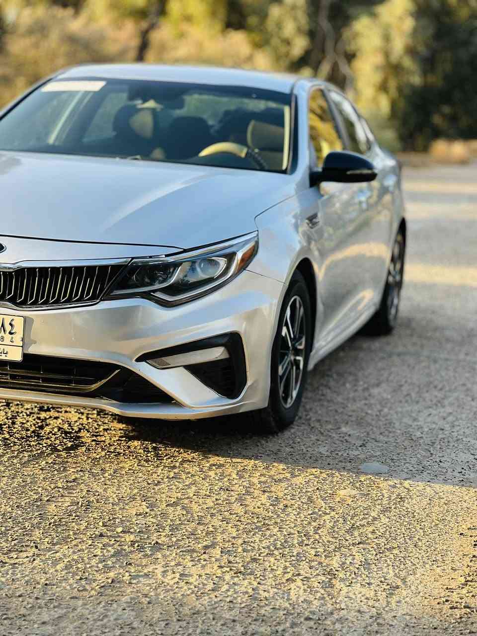 السلام عليكم كيا أوبتما موديل 2019 رقم بابل سونار مرفق بيه ثلاث قطع
موصفات عاديه 
السياره تخم تاير 
حداديه 
محرك جديد لا تنقيص ولا بخار 
محرك 2400 
السعر 117 بيه مجال
عنوان بابل جبله 📍
***********
