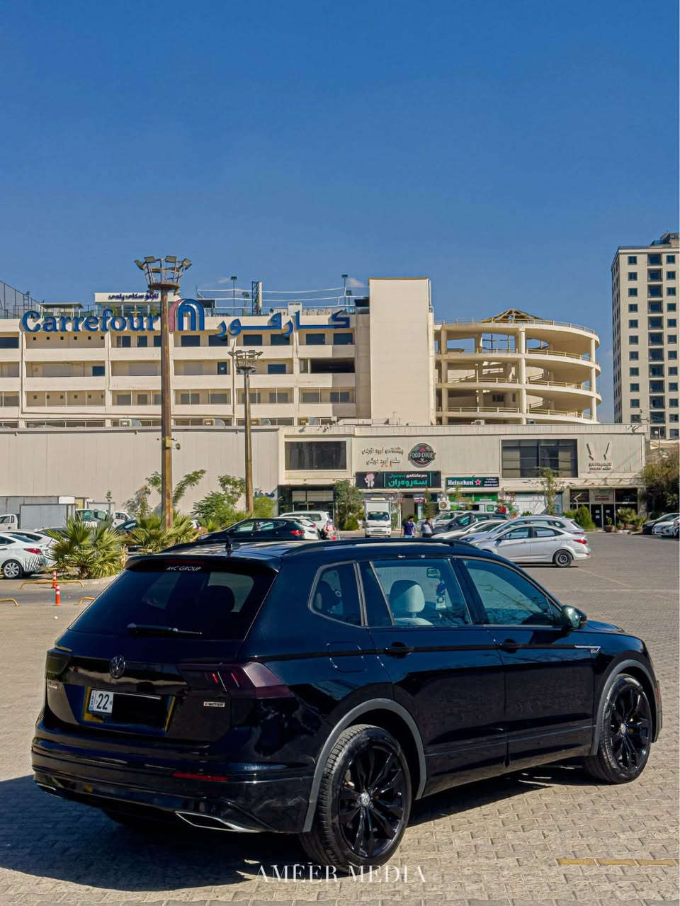 ‎سلام عليكم
‎للبيع او مراوسة حسب القناعة 
‎تيكوان  2021 Se R-line black 
‎مواصفات :دبل اكسل،7 وضعيات قياده،رادارات 360،داخل أبيض،بانوراما.
‎السيارة مابيها اي مصرف الهزة والسنوية و طخم تايرات جديدة ماشية 56 الف ميل 
‎بيها قطعة صبغ وقطعة تبديل نفس اللون وبيها 3 أماكن صغيرة تكحيل 
‎سعر 177 ورقة وبيها مجال للطيبين
***********
*********** أربيل, العراق
