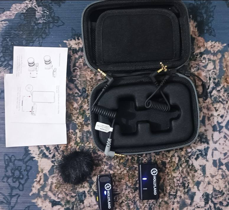 مرحبا اصدقائي نك مايك ماركة HOLLYLAND للبيع اخو الجديد
ماركة راقية ومعروفة 
يرهم للكاميرا وللموبايل
متحدث واحد فقط 
مع جميع الملحقات
سعرة 55 ألف مع التوصيل 🤍.


**إذا كنت صاحب هذا الإعلان وتريد حذفه لأي سبب، رجاءا أرسل رسالة إلى الدعم الفني**