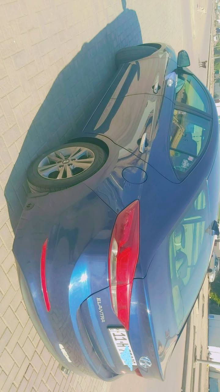 النترا وارد امريكي ٢٠١٧ 
حادثه حلو موضح بالصوره 
بيه منظومة غاز جديده 
سعر ١٢٨ 
وبيه مجال بسيط
*********** اتصال _ واتساب
