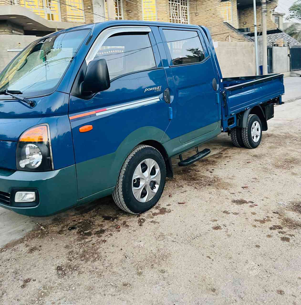 السلام عليكم للبيع بورتر موديل ٢٠٠٨ السيارة مكفولة كير ومحرك خير من الله السيارة ماناقصها شي للاستفسار الاتصال ***********
