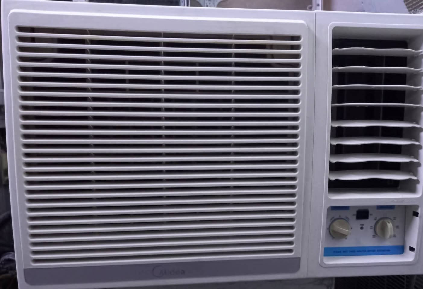 سلام عليكم ورحمة الله وبركاته مساء الخير
سبالت عداد 2

مكيفات عداد 2

او داخليه ٣ طن الحافظ

 

موالده عوزه والفات او سويج

رقم الهاتف يوجد واتساب ***********

العنوان بغداد الحسينيه راشديه
