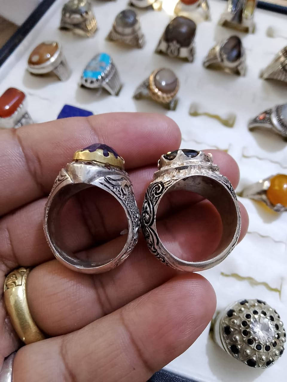 السلام عليكم جمال الموزنايت وجمشت قلم زني السعر 140


**إذا كنت صاحب هذا الإعلان وتريد حذفه لأي سبب، رجاءا أرسل رسالة إلى الدعم الفني**