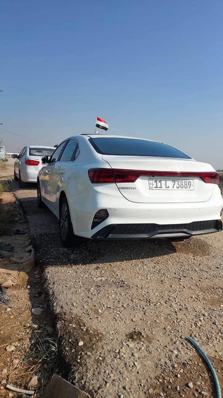 سلام عليكم سيراتو 2024 خليجي مكفوله كفاله عامه حته من البارد وطخه كفاله من كلشي
رقم بغداد الجديد بسمي 
فول مواصفات عده البصمه 
فتحه سقف / دوشمه جلد 
اشاير ب مري / اشاير ب مري 
تبريد قطعتين / محرك 2000 دوش 
دواخل اللونين / تحكم استران 
شاشه / كأمره دواره 
سياره جاهزه محرك كير حداديه تبريد جاهزه الأخير 
السعر 184 وبيه مجال 
المكان الناصريه 
الاستفسار 
‭***********
