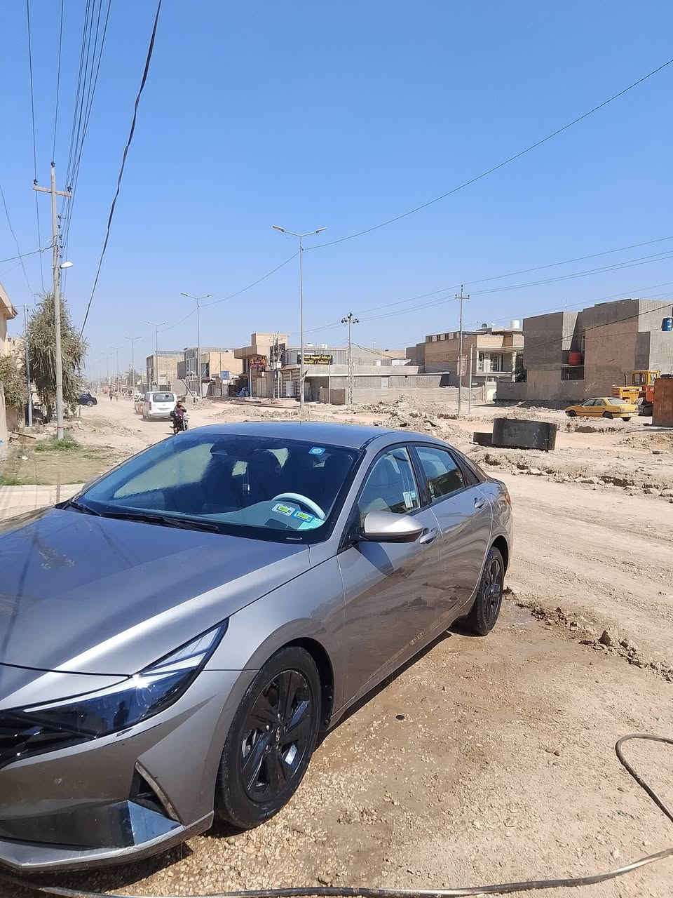 الانترا للبيع فول ماعده الفتحه امريكي مكينه 2000حادثها بنيد أو جاملغ بدون دواخل الباقي مكفول مكان بابل السعر 140$ موديل 22 رقم الهاتف ***********
