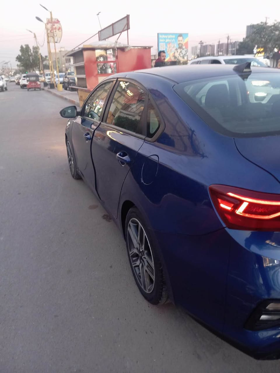 السلام عليكم فورتي 19 رقم بغداد الجديد نص فول ويل كب شاشه ابل كارب بلي تحكم مقود جهتين كامره خلفيه دواره تحديد مسار ثلاث انضمه قياده ايكو وعادي وسبورت سياره جديده بمنعى الكلمه ماشيه 72 بسمي السياره  تحويل ثاني يوم السعر 130 وبيها مجال بيها فقط جاملغ وسونارها موجود *********** Colombo, Sri Lanka
