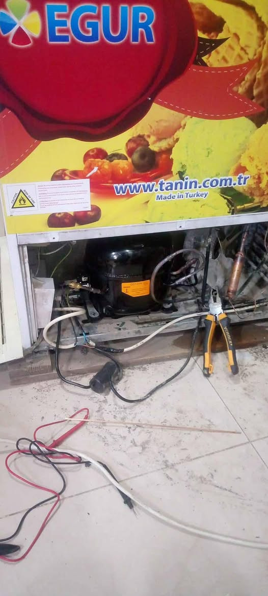 ورشه االحمداني للتبريد  ***********
بإدارة الأخوين الفنيه في كركوك 🔧✅
💥لسنا الوحيدون ولكننا الافضل💥
صيانه موقعيه داخل بيتك لا تعتب وتحتار ويانه الحل 
اي احد يحتاج إلى🧑‍🔧 تنصيب/ وفتح سبالت/ او تنظيف❄️ اوغسل/ ادامه ❄️ (تصليح لكافه انواع الثلاجات مجمدات و السبالت)  بأسعار مناسبه 💵 
☎️ (ماعليك فقط الاتصال واحنا نجيك لباب بيتك)✅
لتواصل عبر الرقم 
***********0 ☎️واتساب
