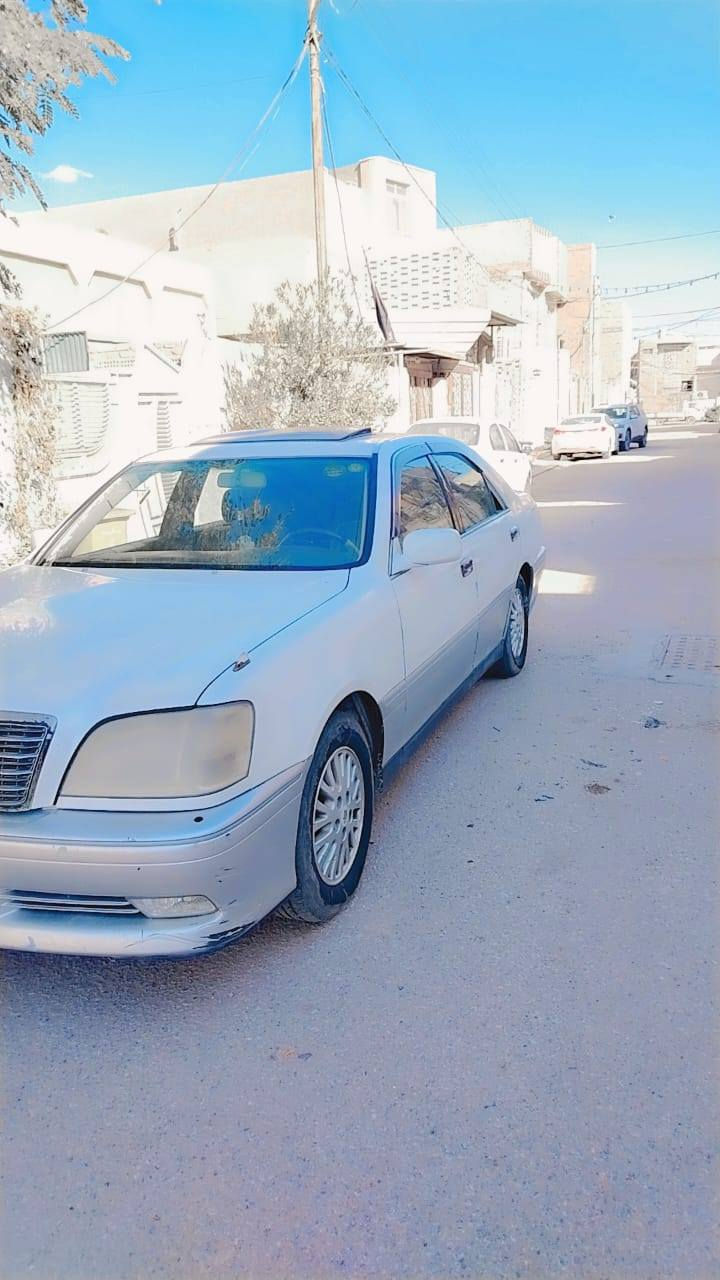 سلام عليكم 
#ملكه_ادوااات   كصتين  بيع او مراوس ترهم
السياره جاهزه ع اخر حبايه 
حداديه جديه صار يومين من شديته تجي تفحص 
طخم تاير جديد 
تبريد تدفئه شغال وتبريد ثلج 
غرفه جديده معنه الكلمه 
السياره ماشيه ١٥٠ الف حقيقي 
مكينه وكير كفاله 
كشر كفاله عده الكص
سبير ما نازل جديد 
مكيه سي٩ vvti انسه الاصراف 
صارافه جدا قليل 
سياره كامله 
السعر ٢٩ وبيه مجال 
*********** 
النجف عنواني
