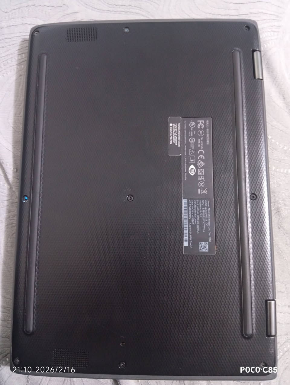 لابتوب Lenovo لينوفو
الحجم؟/ج:12 /الذاكره؟/ج:32/الرام/4كيكه
الابتوب لمس وقلاب360درجه وكيبورد 🎹جديد جديد جديد 
مع الشاحنه تايبسي/45 واط 
السعر 120 بي مجال قليل 
مكاني بغداد الشعب رقمي ***********
