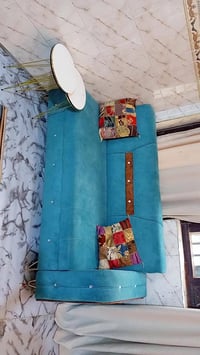 كنب • مكلفة • بنشر