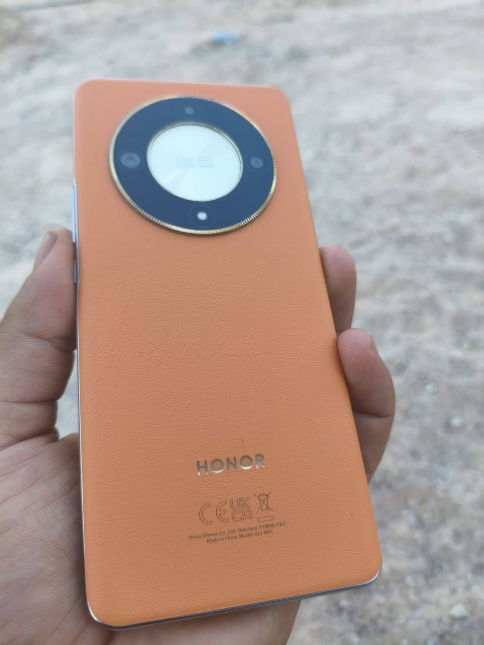 HONOR X9b 5G
البيع مفول نضيف كلش  بدون كارتونه بس شاحنه ويا جهاز مرتب

325وبي مجال بسيط ***********
***********
