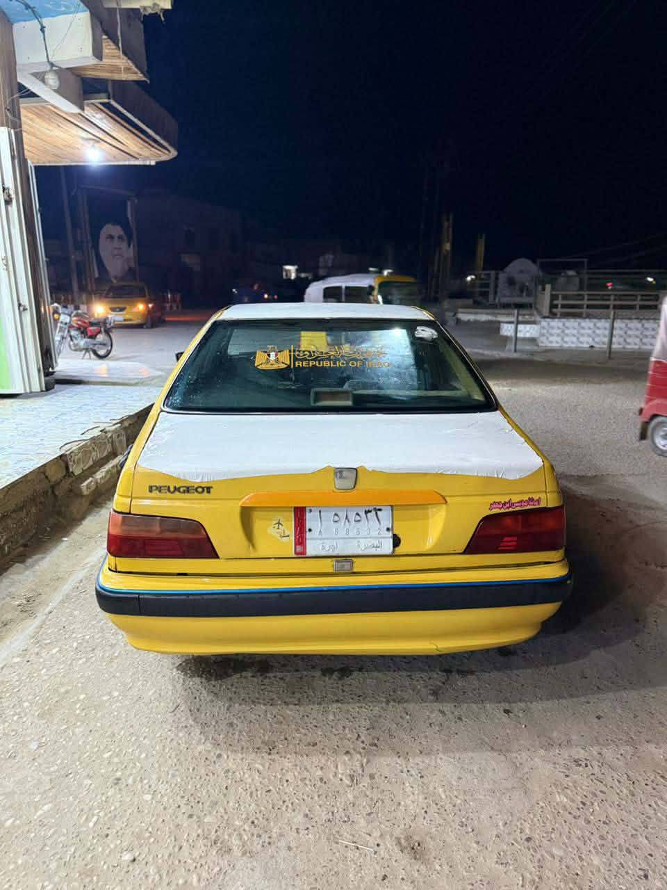 من رخصت لادمن بيجو بارص موديل 15 سنويه لل ٣٠ رقم بصره  مصرفه ومجدده تحويل بكل وكت يعجبك مكان ميسان عماره مكينه وكير مكفولات تخم تاير جديد كهربائيات كلهه شغاله تبريد شغال حداديه فول لايت زنون جاهزه من كلشي بدي مكفول ماعده جاملغ بي طخه وبدلته لباقي كفاله سعر ٣١ بيهه مجال بصيط شراي يتصل *********** وتساب متوفر
