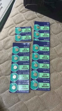 بطاريات سوني • ١٤ قطعة • توصيل