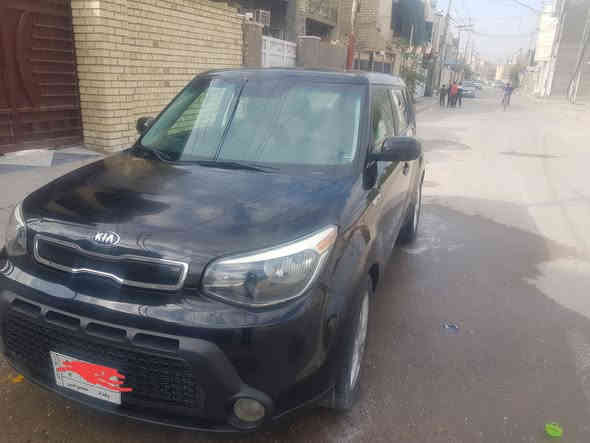 السلام عليكم كيا صول وارد امريكي  موديل 2015  محرك ٢٠٠٠ مرغوب حادثه قطعتين باب   عكس السايق رقم بغداد ماشيه 100 ألف  تبريد صدر محرك كير كفالة عامة
كامرا خلفيه 
شاشه كبيرة
تحكم استيرن
نضام التزحلق
4 ديسك
السعر 115 بيها مجال 
غير متواجد على فيس
اي استفسار رقم ***********
