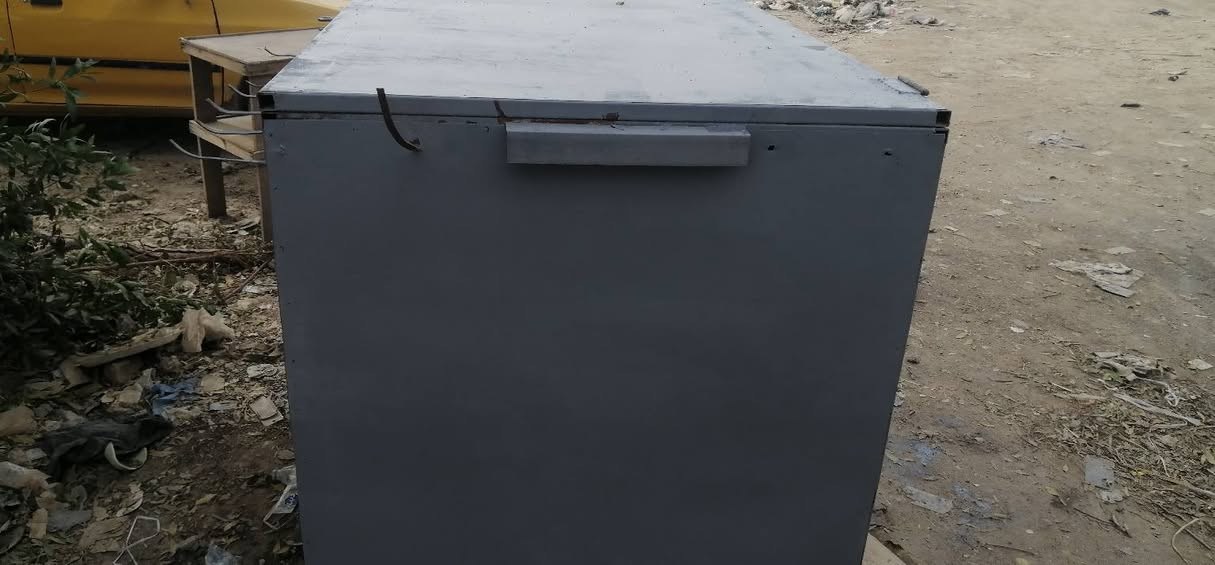 چنبر مرتب باب أسفل للخزن
باب أعلى للبسطه
طوله متر ونص
عرض متر
الارتفاع 125
حديد ثقيل اصلي
سعره 250
مكاني الديوانيه الحمزه الشرقي
***********
