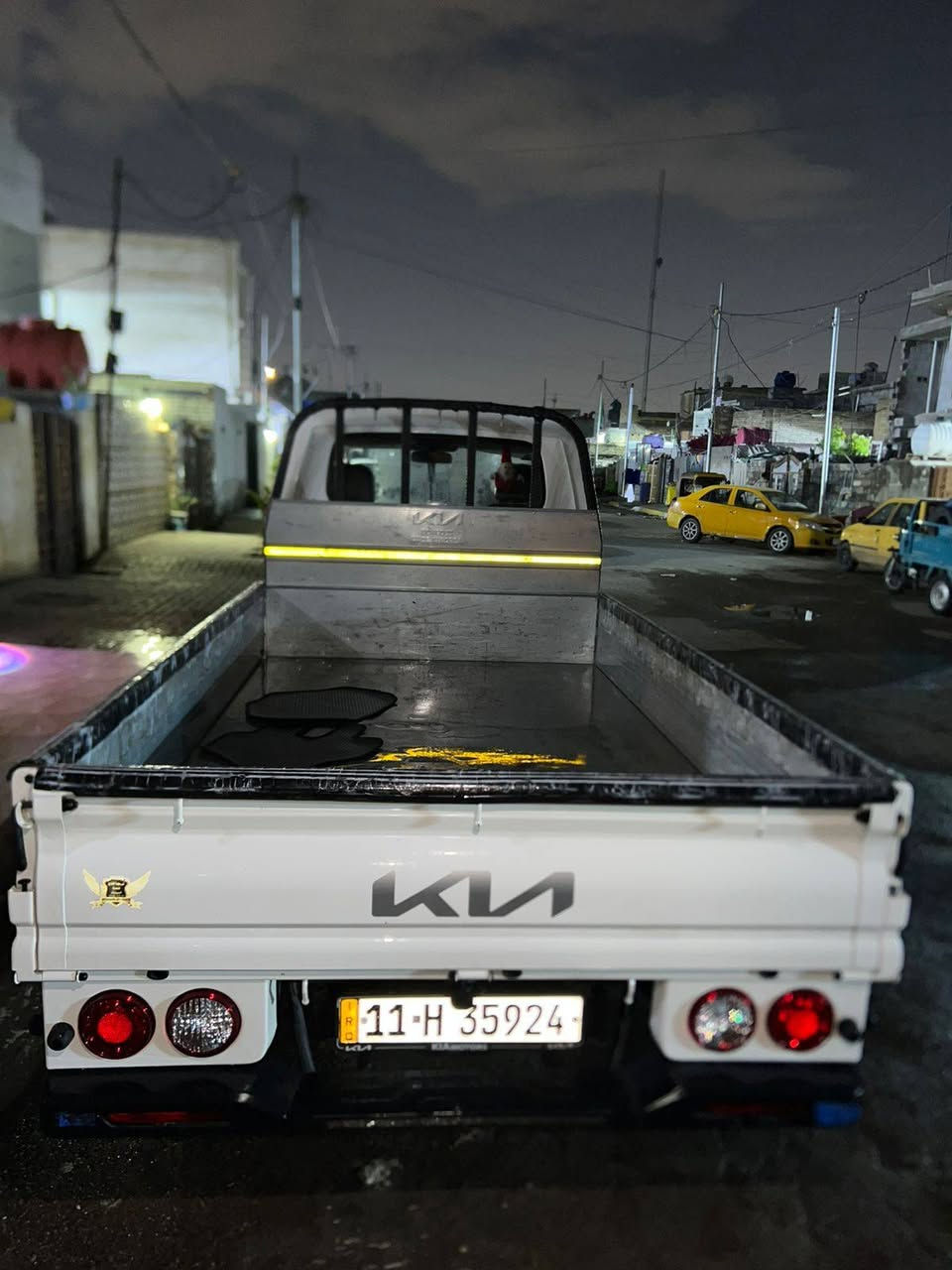 كيه موديل ٢٥ مكفوله كفاله عامه جديده حته من شخط العنوان بغداد الشعب السعر ١٦٧ ماشيه ٢٠ الف  ***********
