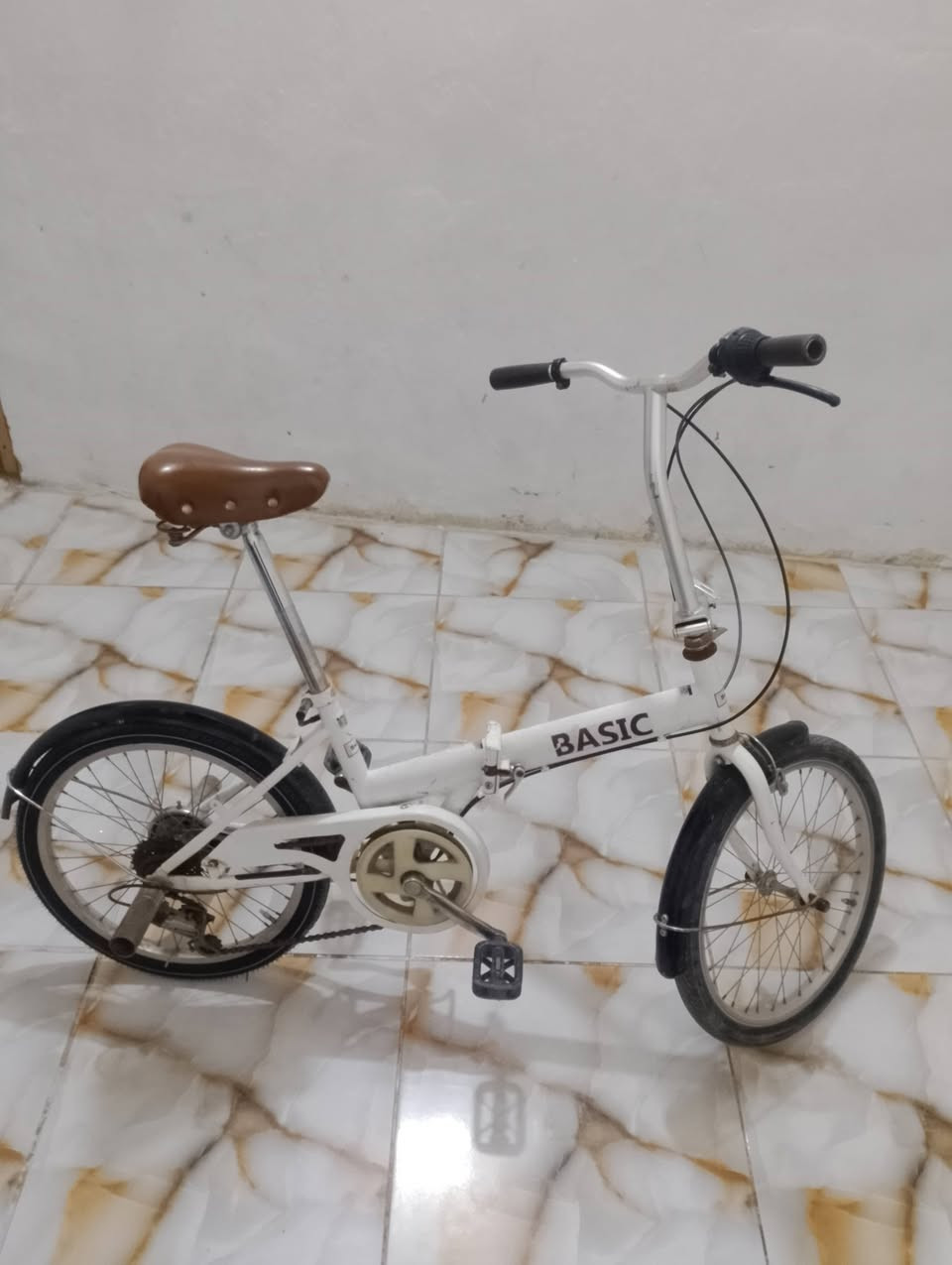 بايسكل موديل 19لون ابيض طباكي باله السعر 80 حجم 20 عنوان دور ضباط بصره


**إذا كنت صاحب هذا الإعلان وتريد حذفه لأي سبب، رجاءا أرسل رسالة إلى الدعم الفني**