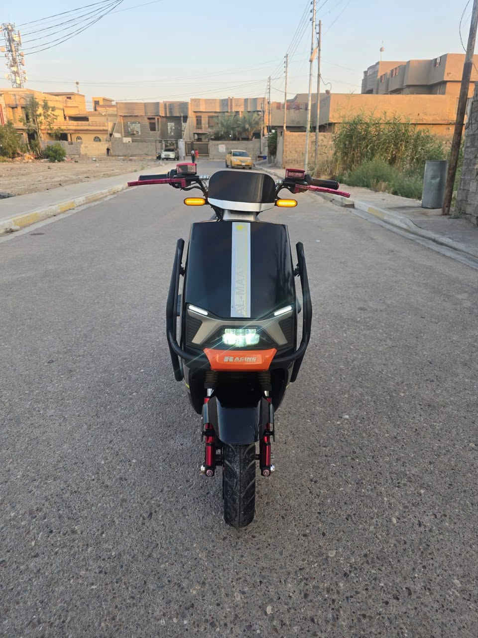 سلام عليكم
دراجة شحن  سكنس الماسه للبيع 
 كامل عل فحص السعر 450الف وبيه مجال
الرقم الاتصال ***********/ ***********

