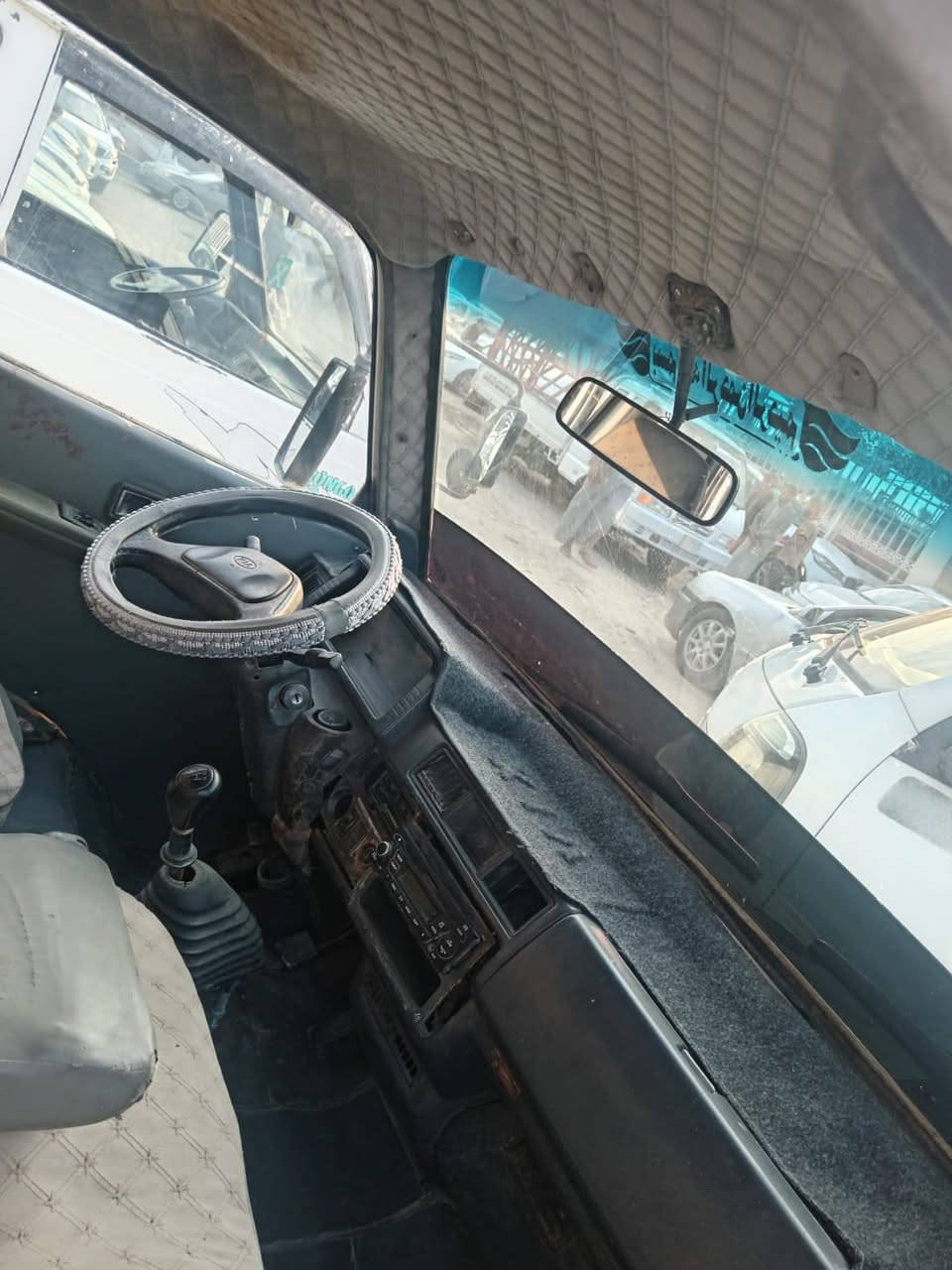 كيا بنكو موديل 96 رقم بغداد السياره معمره وكامله كير ومكينه وشاصي واكسل مكفولات  السياره 6 جنكال السعر 50 وبيها مجال العنوان بغداد اليوسفيه ناحية الرشيد رقم التليفون ***********
