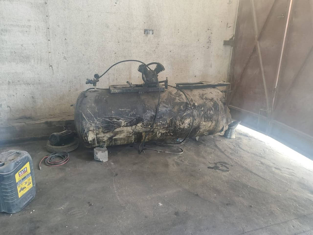 للبيع في بغداد ***********
