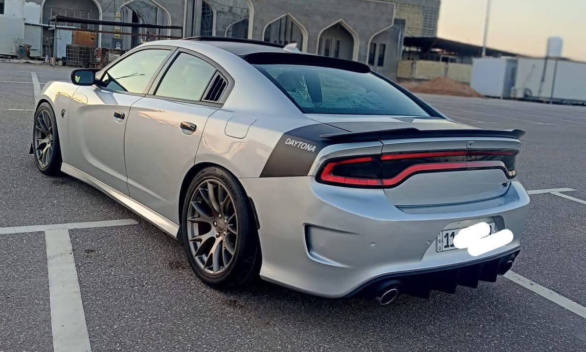 السعر 192 للاستفسار *********** جارجر موديل 2019  امريكي حادثه بس البنيد بدون دواخل  ارتي ماكس فول مواصفات 1/1 فتحه سقف شفتات كشنات كهرباء وتبريد تدفئه شاشه كامره دوار تحكم استيرن حساسات خزن ميموري مكينه 5700 وكير مكفولات تبريد ثلج حداديه جديده تخم تاير السيارة جديده كلش احلى من الصور مابيه اي نقص ماشيه 89 مكانه كربلاء
