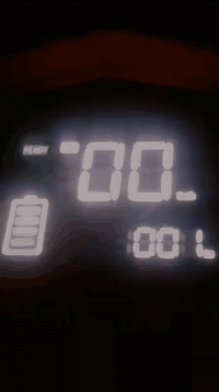 سلام عليكم ماطور شحن للبيع مكاني الرمادي فول عل فحص أربع نمر سرعه 100 لايت زنون عالي ناصي إلي يريده يراسلني عله هاذه لرقم ***********
