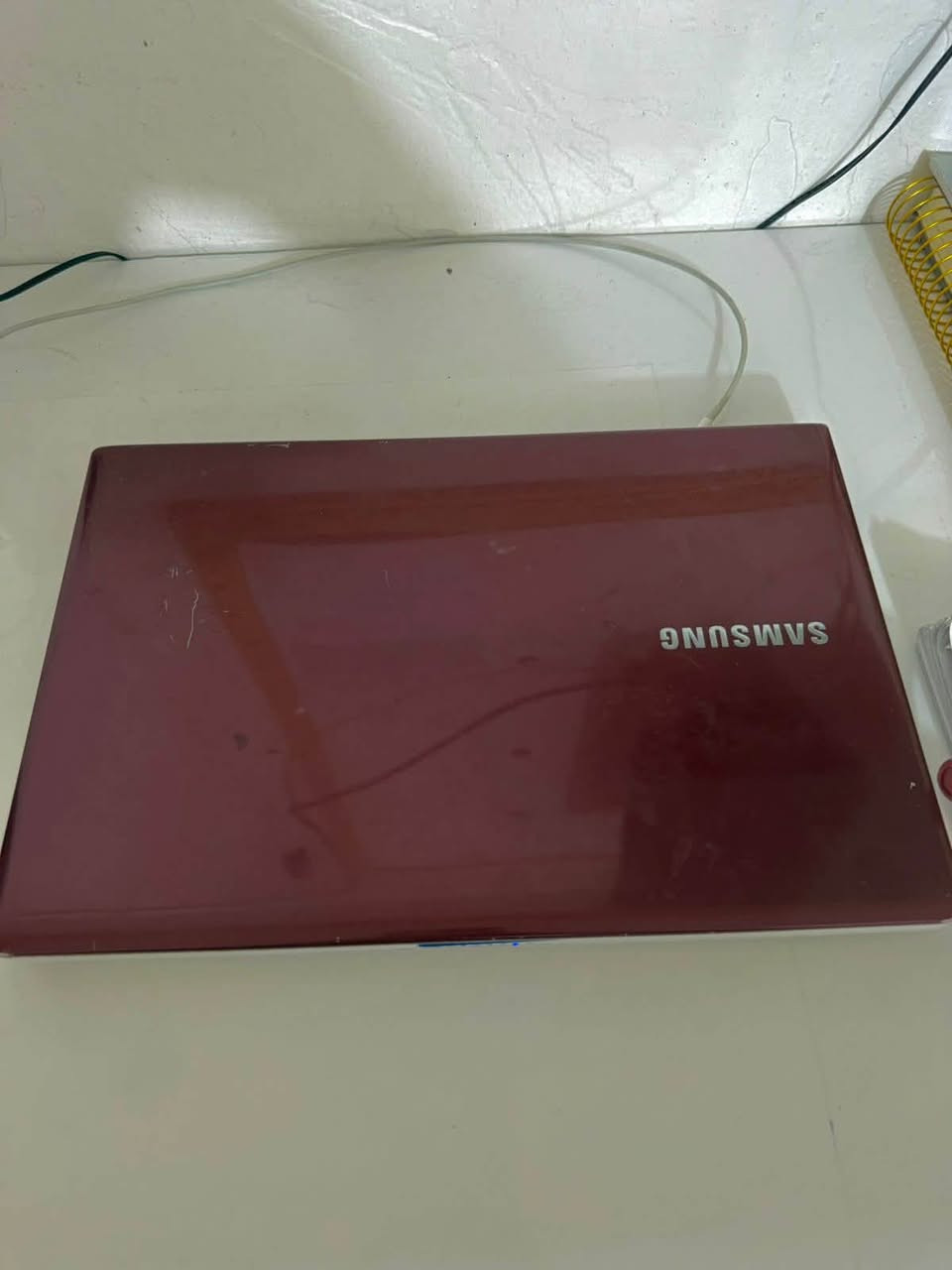 للبيع: لابتوب سامسونج
* المعالج: Intel Core i5
* الرام: 6GB (قابلة للزيادة)
* الهارد: 500GB
* حجم الشاشة: 14 بوصة
* اللون: وردي (لون بناتي)
* الحالة: مستخدم، نظيف، ولم يدخل أي صيانة

💰 السعر: 175 ألف دينار عراقي

📍 الموقع: ميسان – قلعة صالح
📞 للاستفسار: ***********
