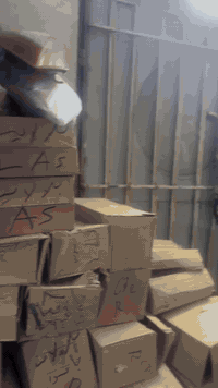 العنوان الطالبية قرب البداله التسامح 
***********
متوفر خدمة توصيل 🚚 كل محافظات العراق
السعر مع العرض لمده أسبوع ١٥٠
