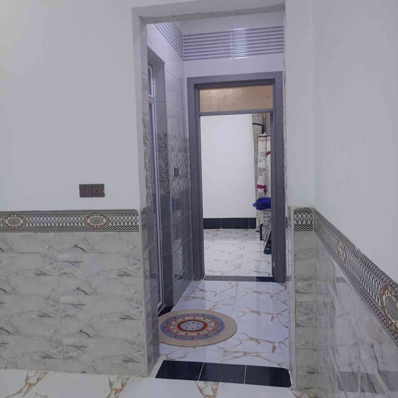 🏡 للبيع مستعجل 🏡
بيت بمساحة 125 م²، كامل المواصفات، مع الأثاث وجميع أغراض المنزل.
✅ بناء حديث
✅ شغل درجة أولى
✅ 3 غرف نوم
✅ شارع 12 متر
📍 الموقع: حي الأمين - ب16
📞 للاستفسار: ***********
فرصة مميزة للراغبين بالسكن الجاهز، السعر مناسب للمشتري الجاد.
