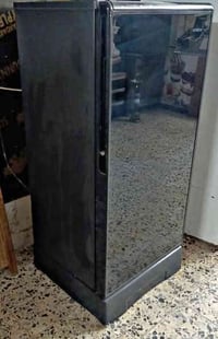 ثلاجة هيتاشي • نظيفة • بغداد شارع فلسطين