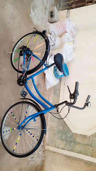 سلام عليكم بايسكل بناتي حجم26 مصبوغ سعر40الف  ***********
