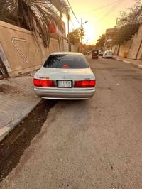 تيوتا كراون • ١٩٩٣ • رقم بصره